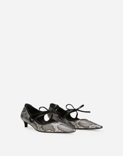 Python skin pumps