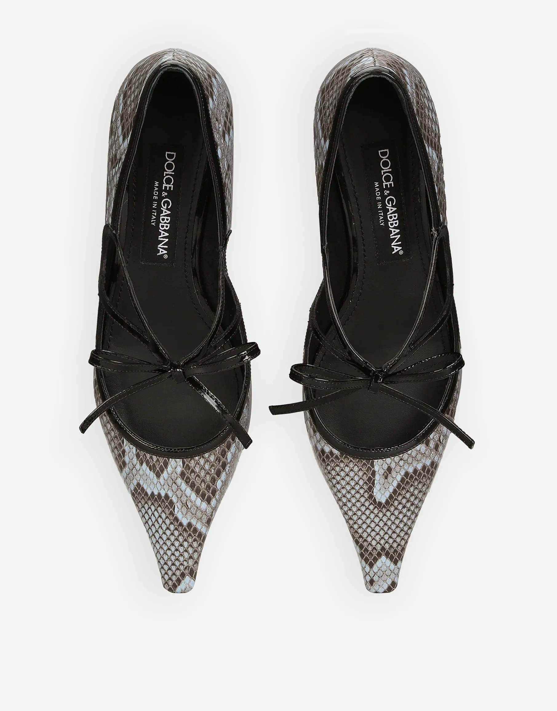 Python skin pumps