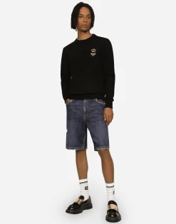 Round-neck wool sweater with embroidery