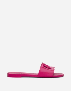 Rubber beachwear sliders
