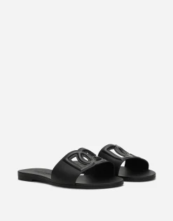Rubber beachwear sliders