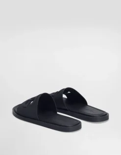 Rubber beachwear sliders