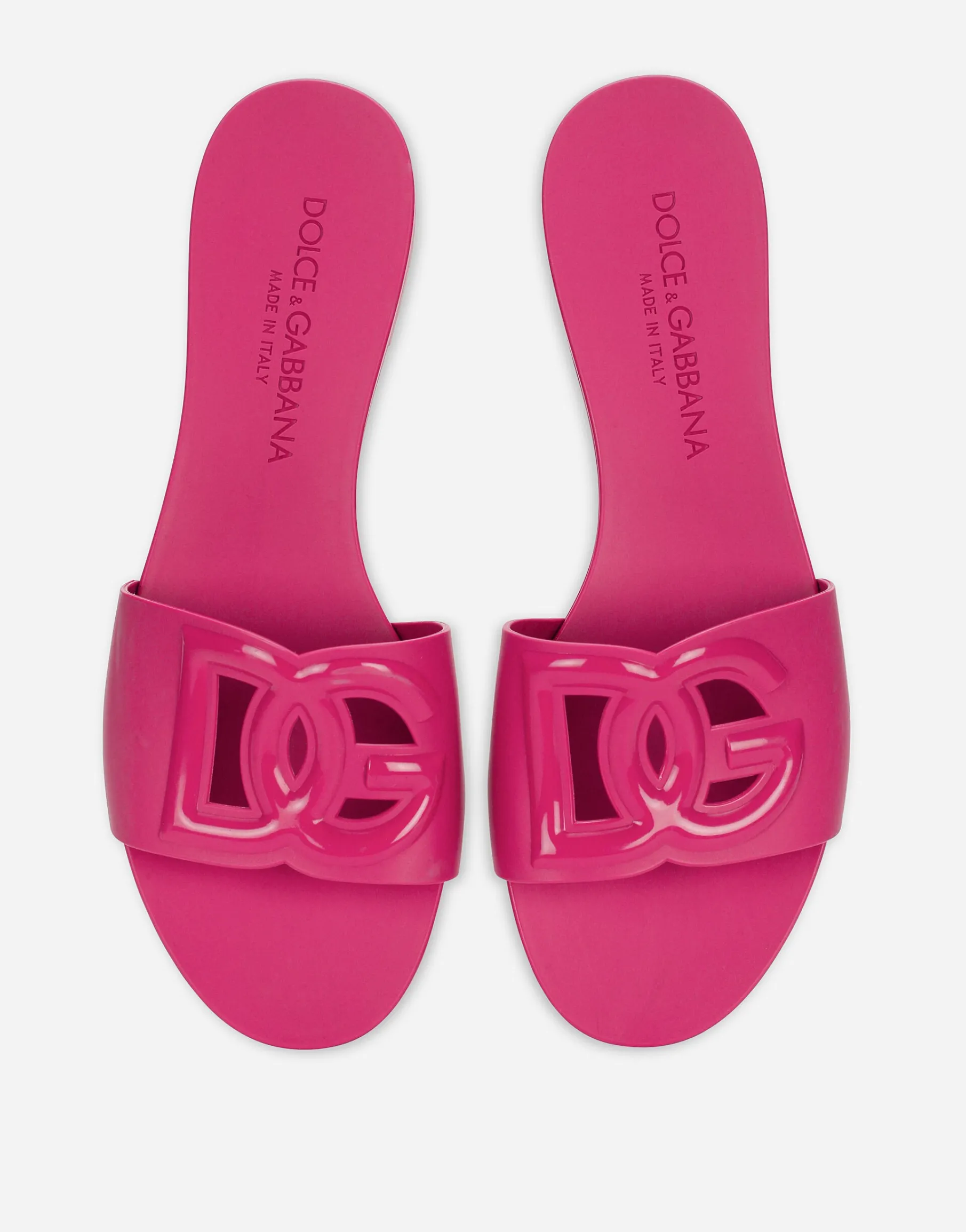 Rubber beachwear sliders