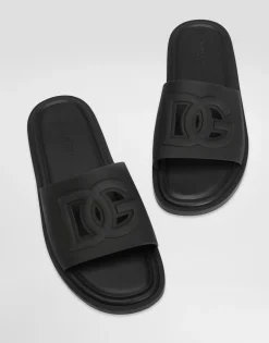 Rubber beachwear sliders