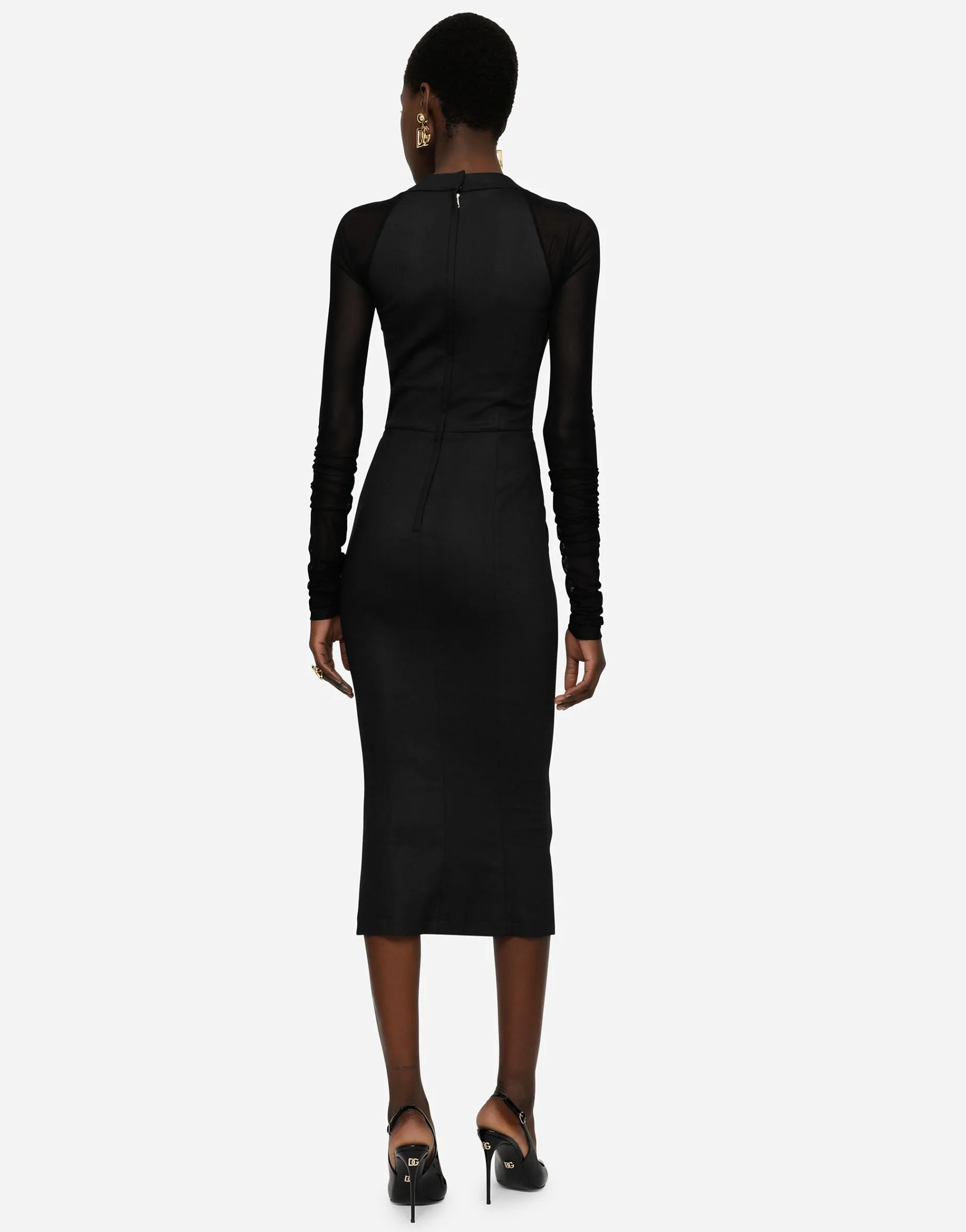 Sable calf-length dress with tulle sleeves