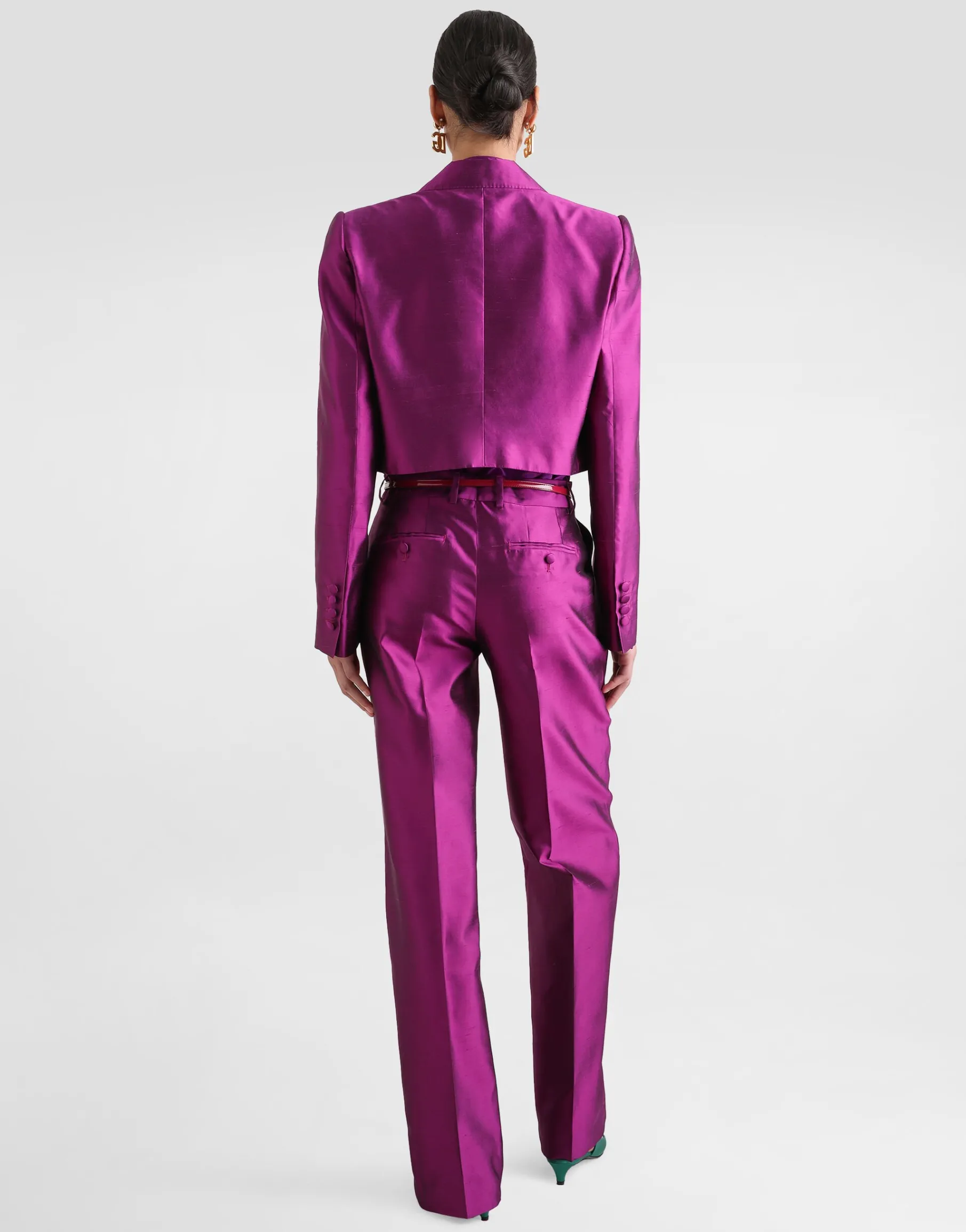 Satin shirt with pussy-bow