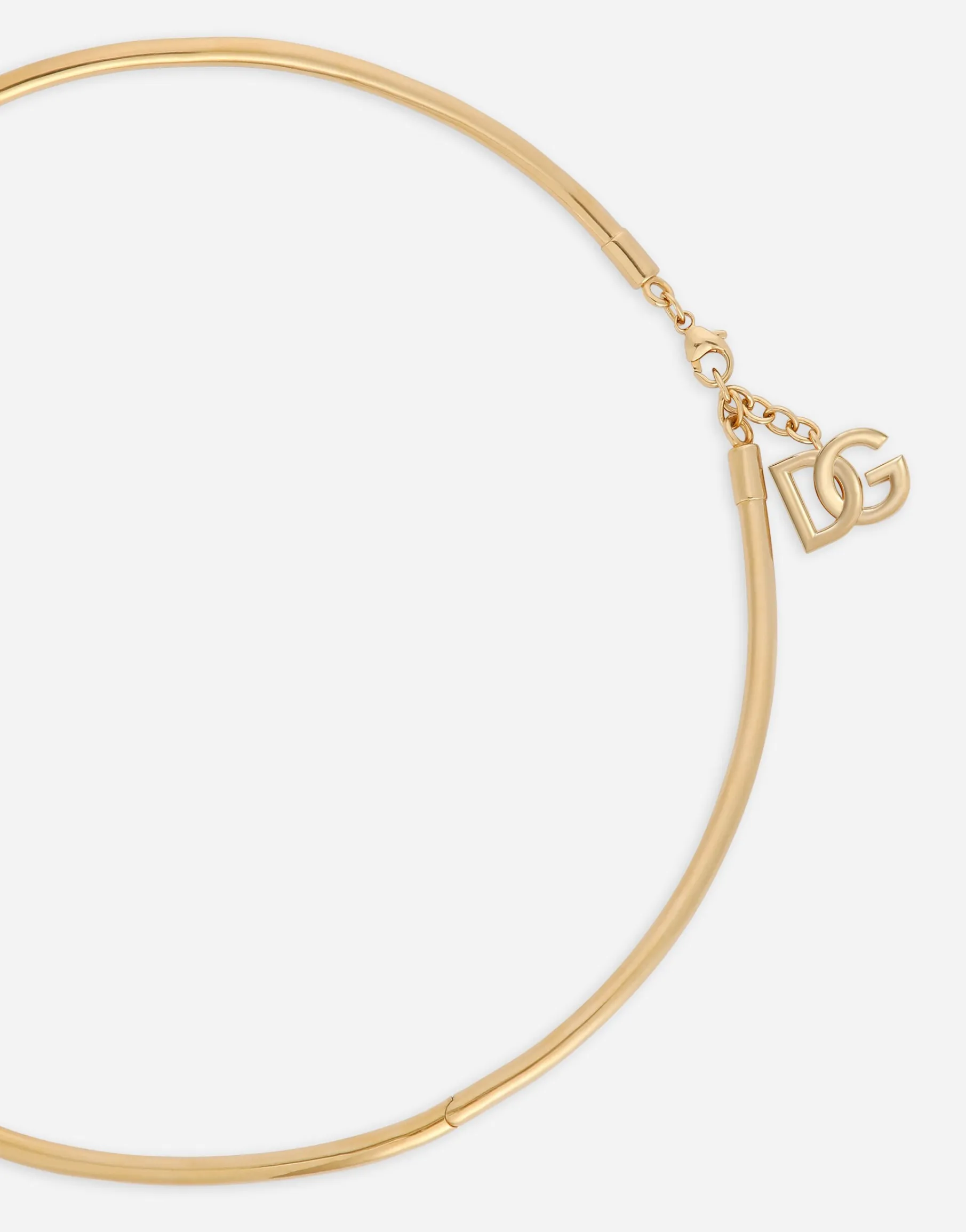 Semi-rigid necklace with “love” lettering
