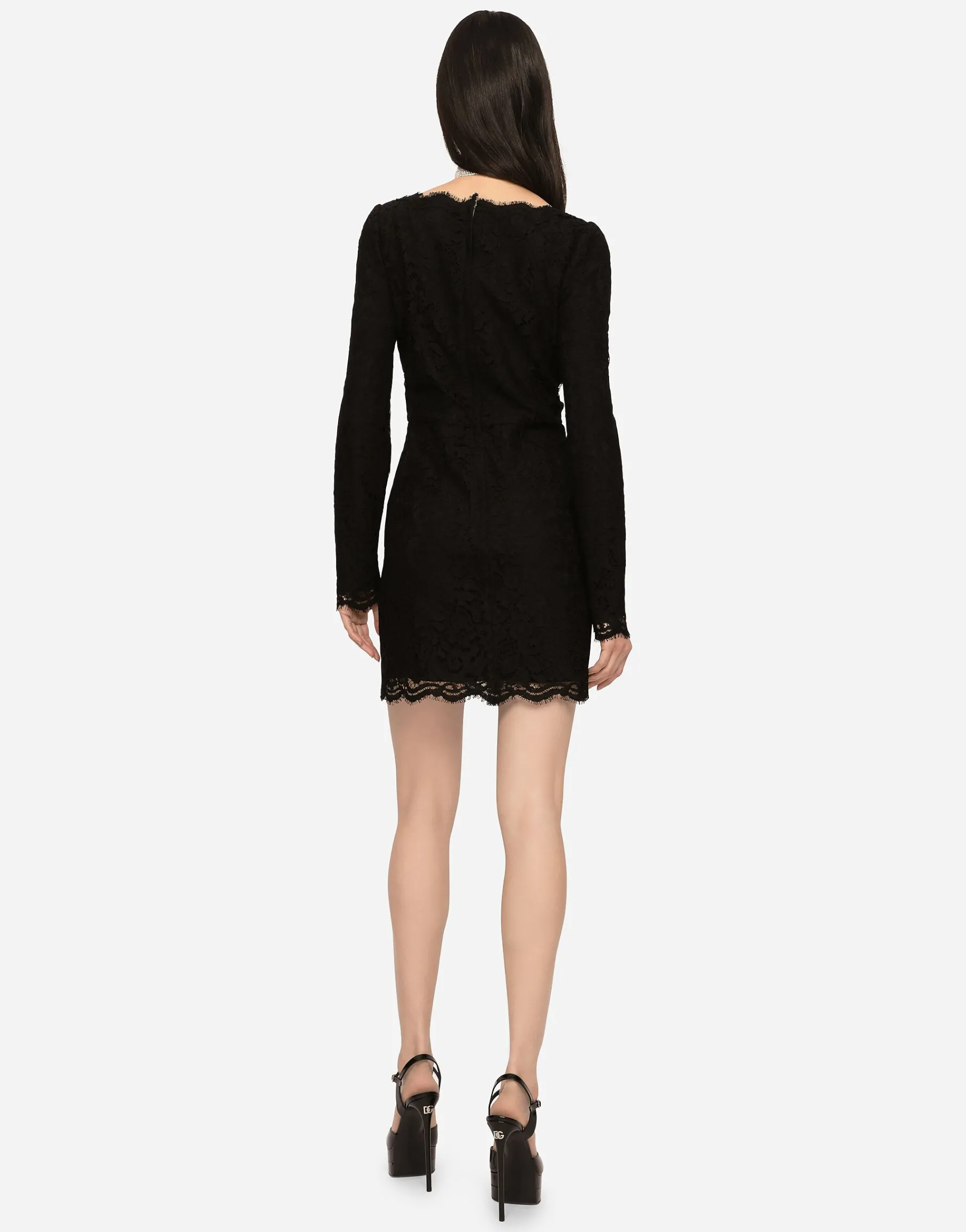 Short lace dress