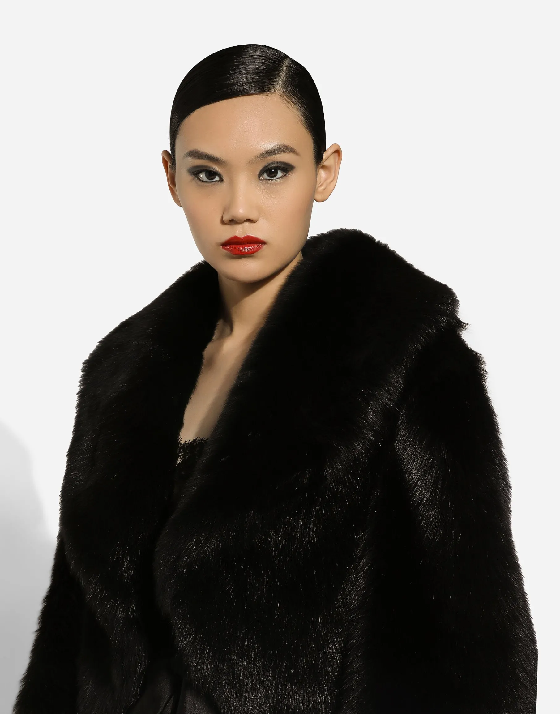 Short lambskin jacket with belt