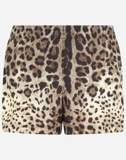 Short leopard-print swim trunks with plate
