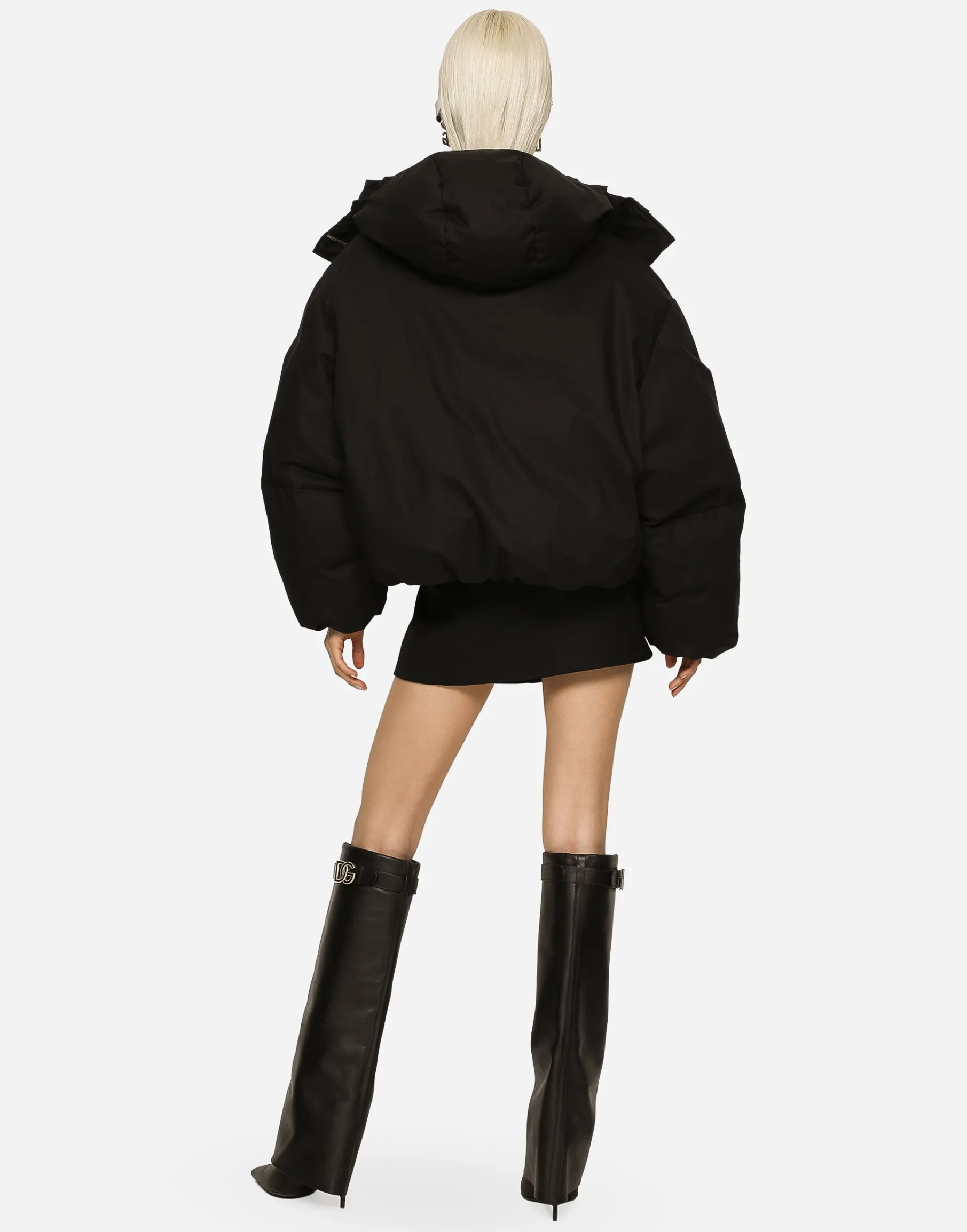 Short nylon jacket