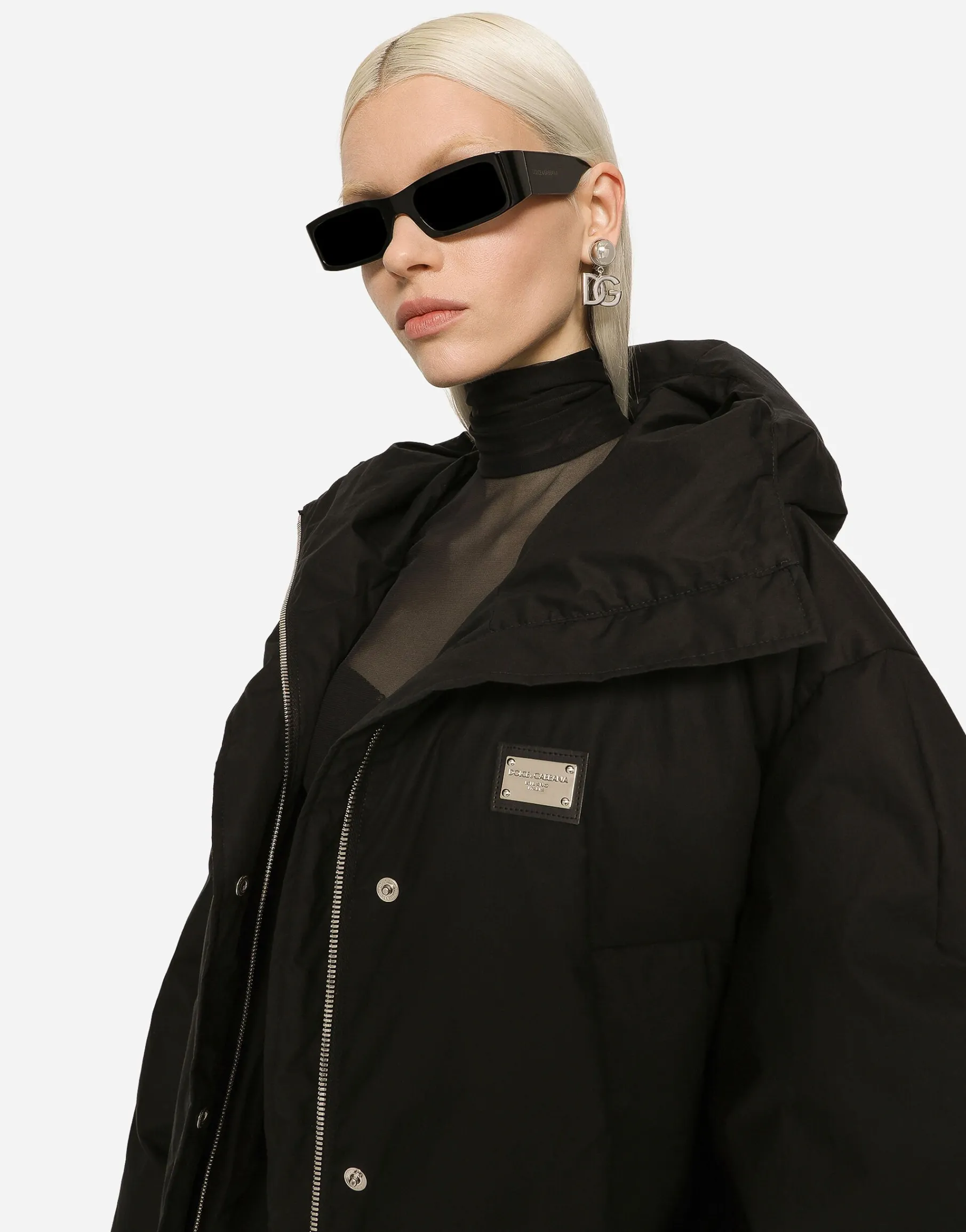 Short nylon jacket