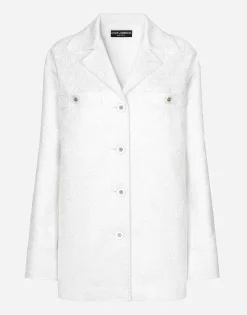 Short single-breasted brocade coat