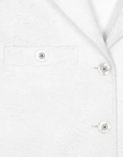 Short single-breasted brocade coat