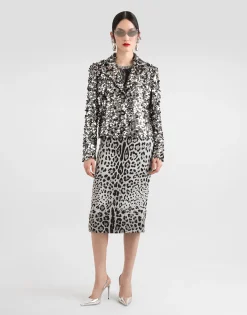 Short single-breasted jacket with sequin embellishment