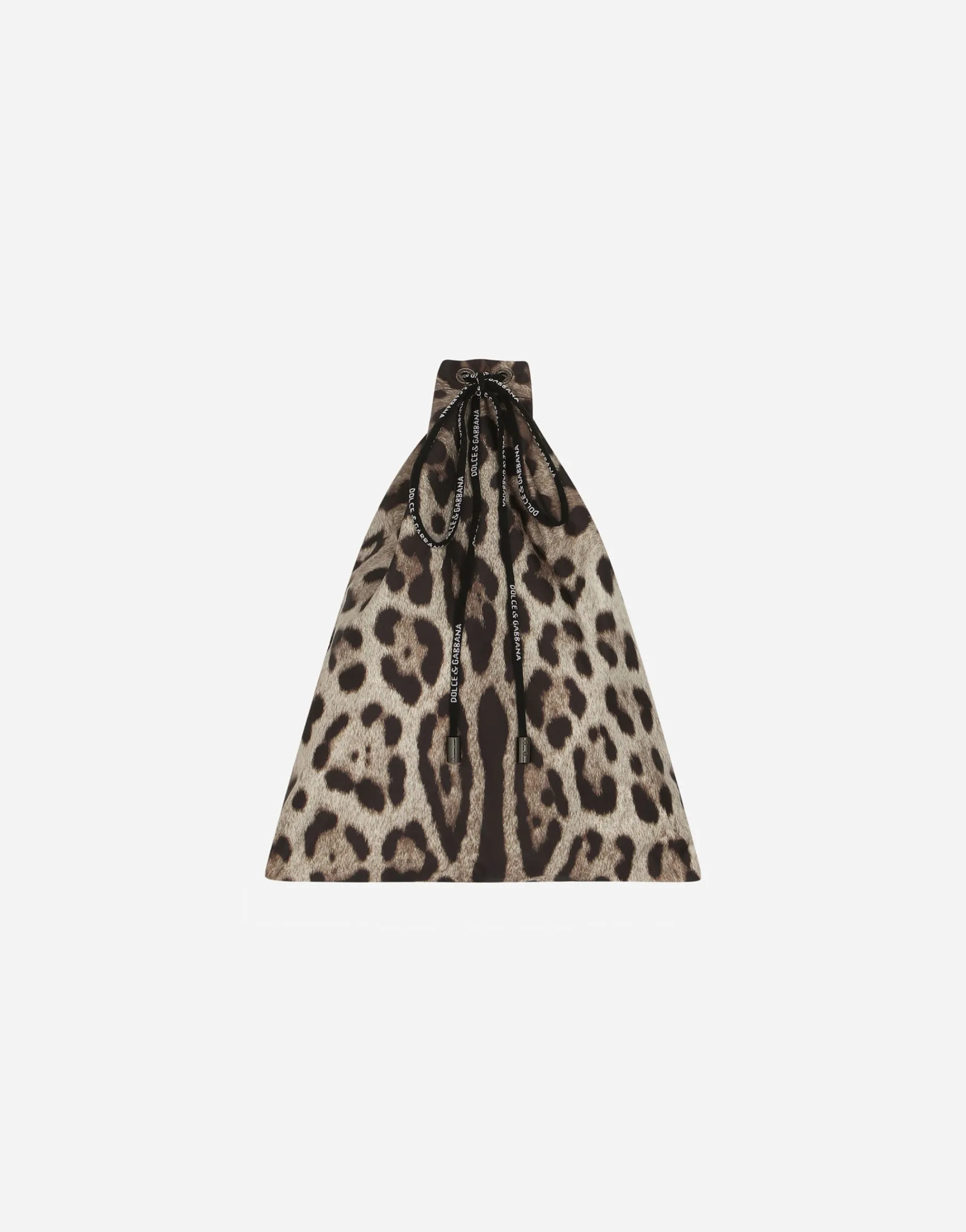 Short swim trunks with leopard print
