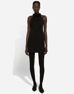 Short woolen dress with rear neckline