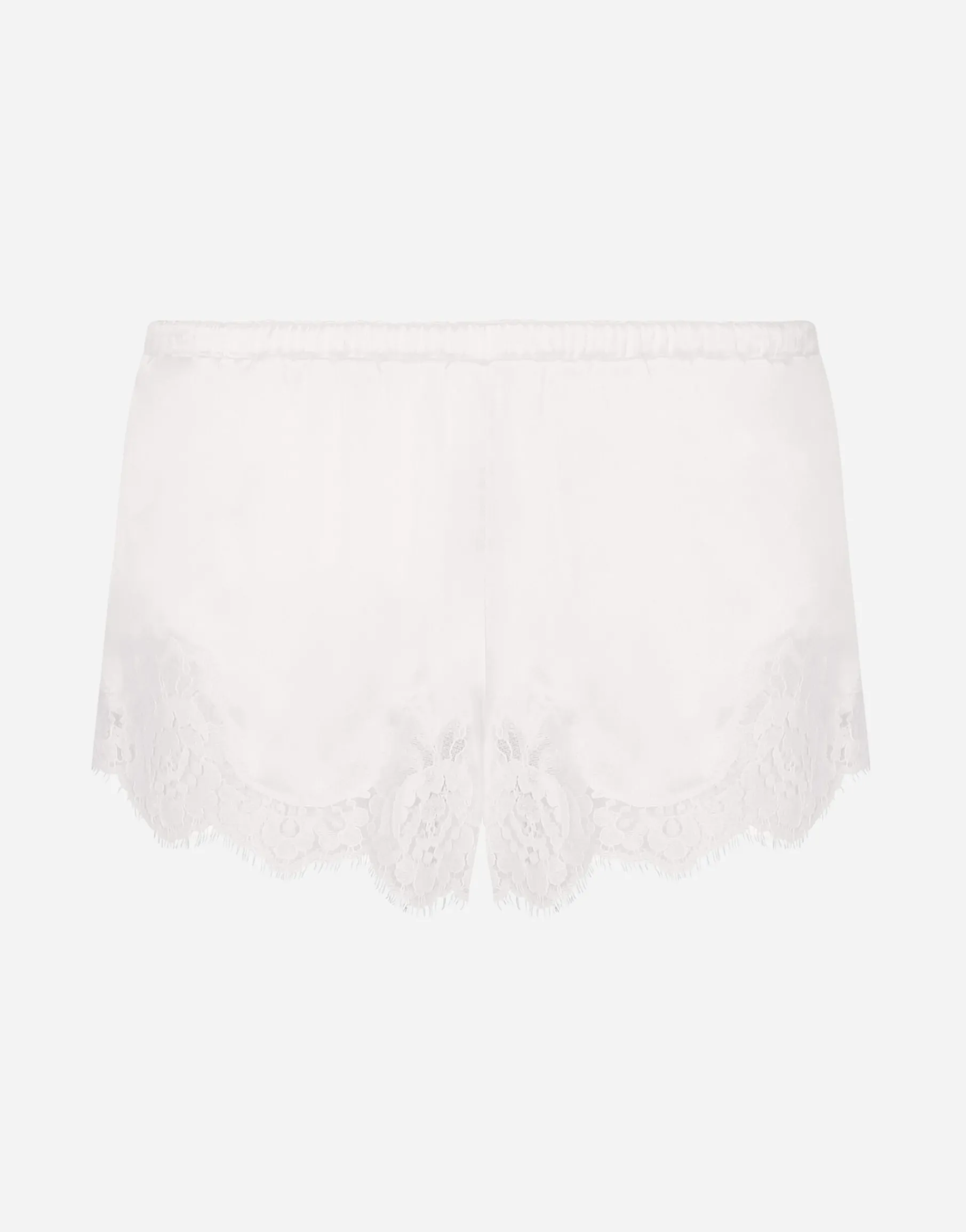 Shorts in satin with lace
