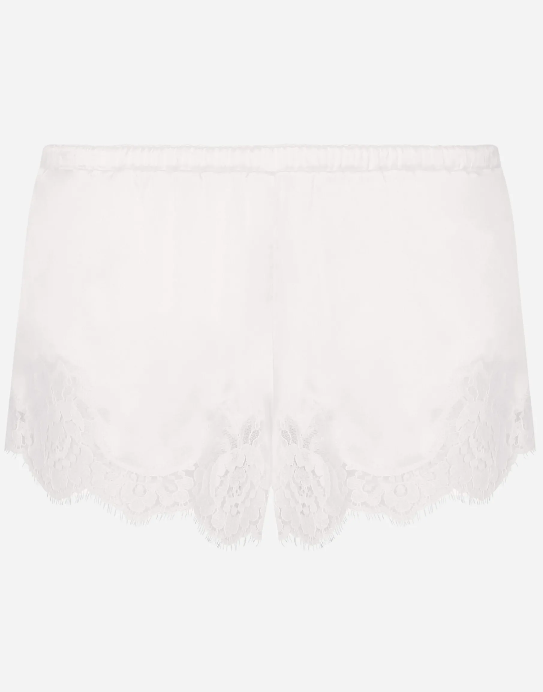 Shorts in satin with lace