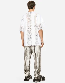 Short-sleeved T-shirt with lace inserts