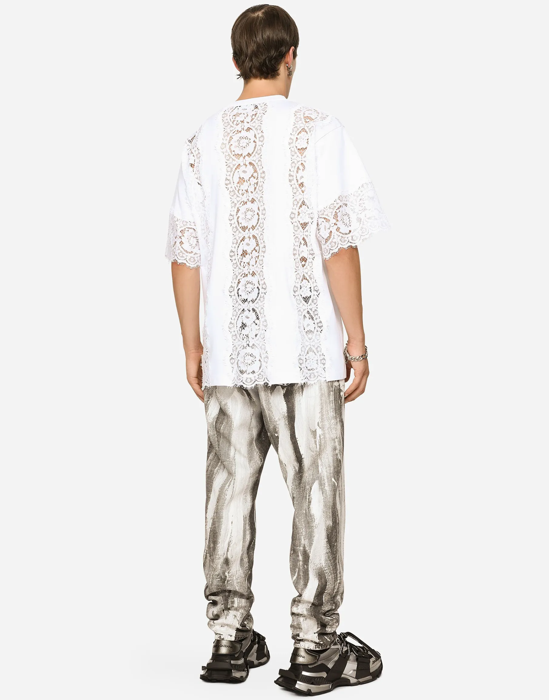 Short-sleeved T-shirt with lace inserts