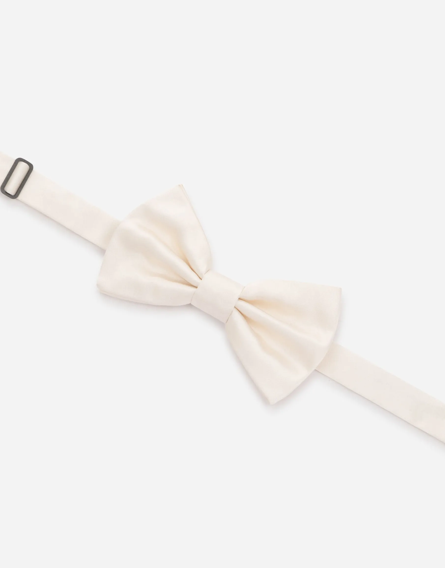 Silk bow tie