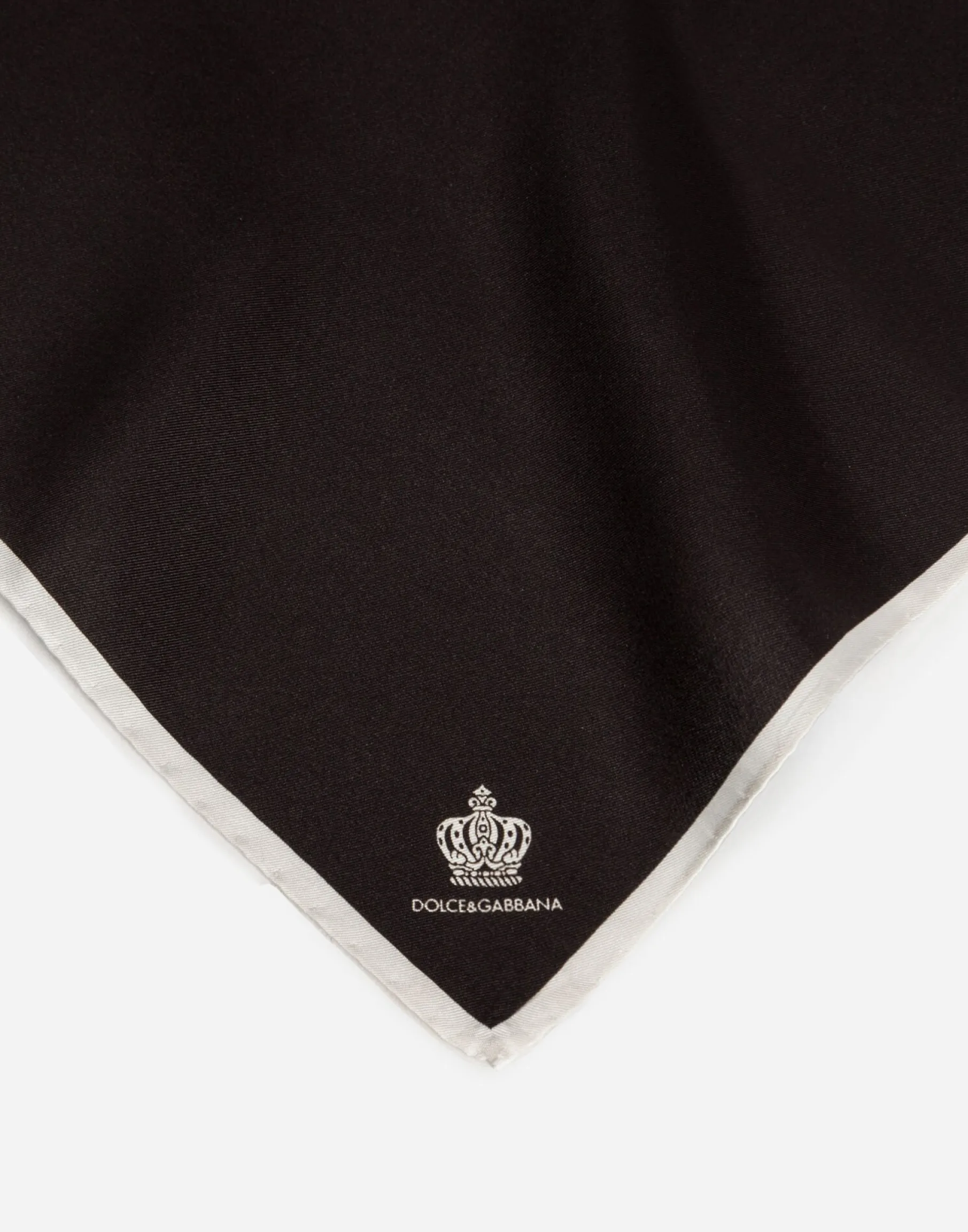 Silk pocket square