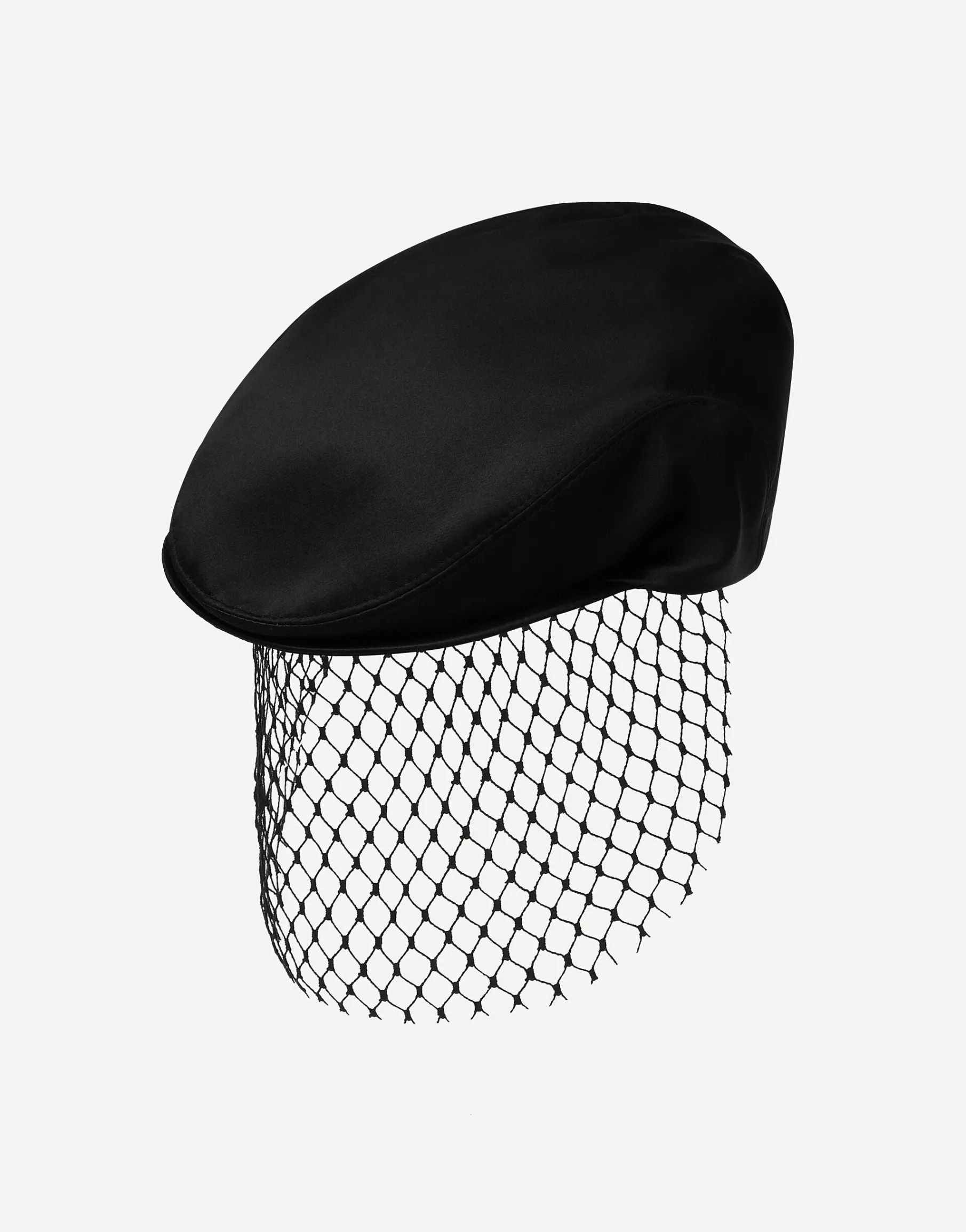 Silk satin flat cap with veil