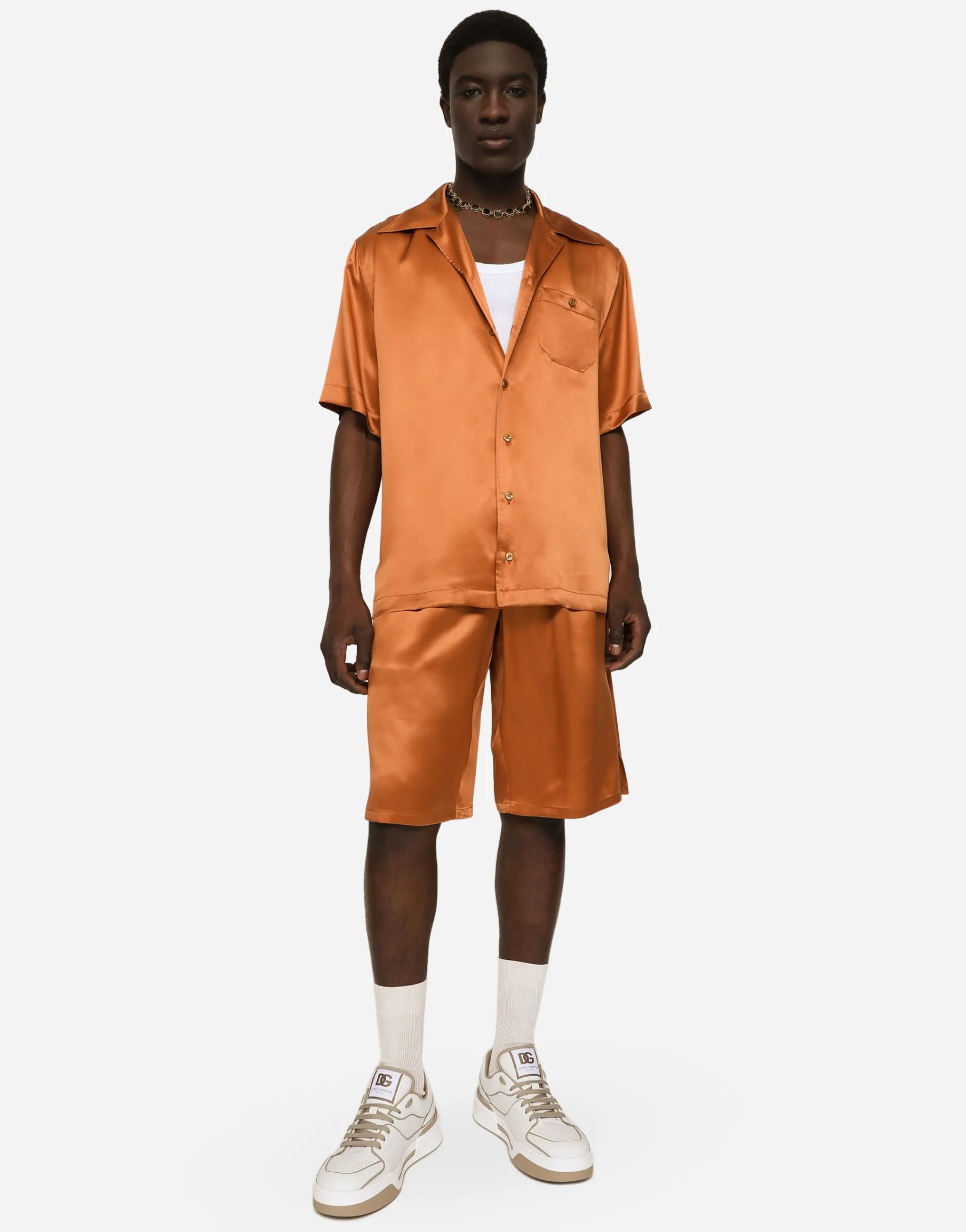 Silk satin jogging shorts with metal DG logo