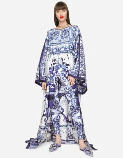 Silk twill caftan with majolica print