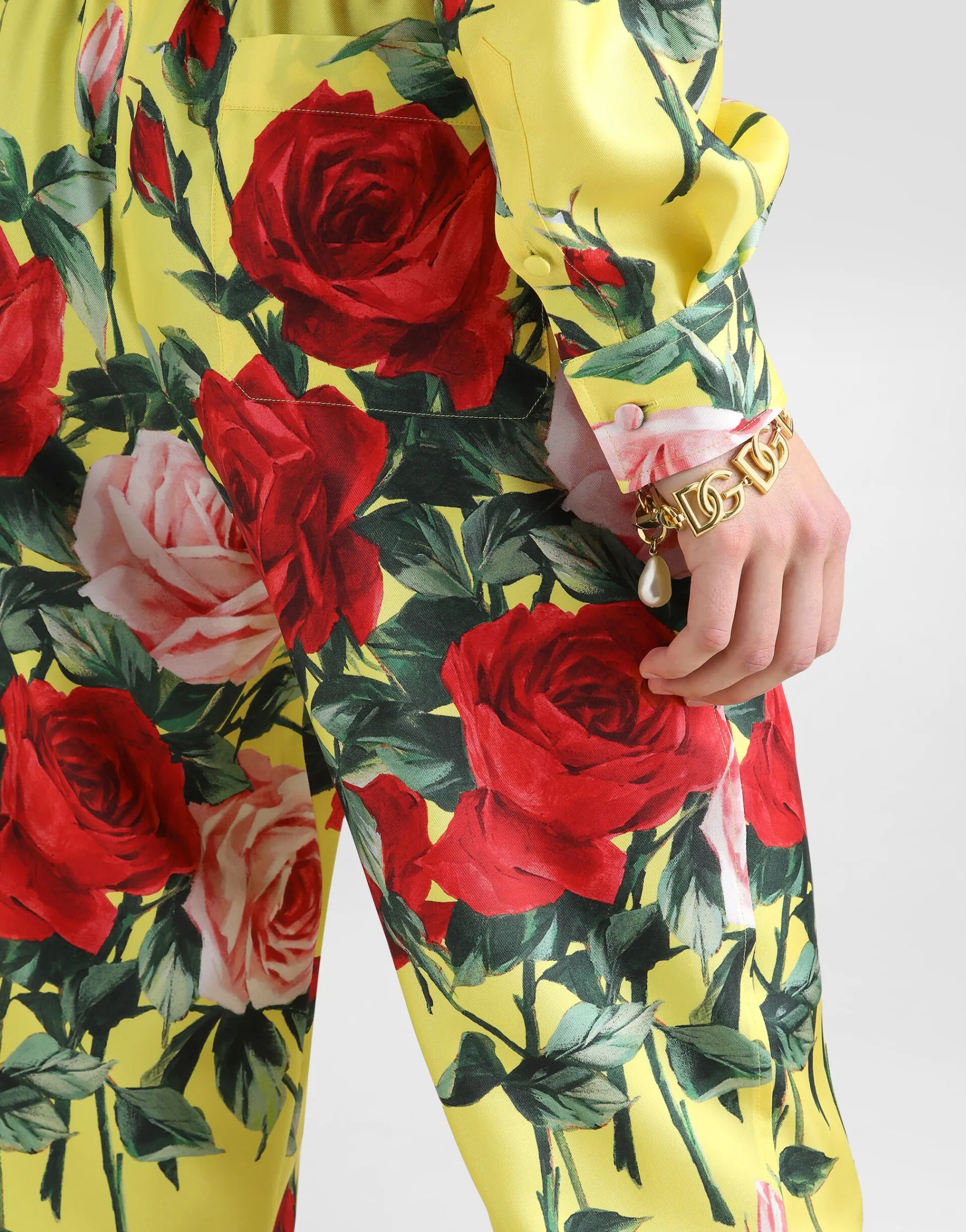 Silk twill pants with bouquet print