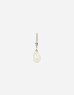Single creole earring with teardrop detail