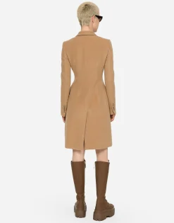 Single-breasted camel wool coat