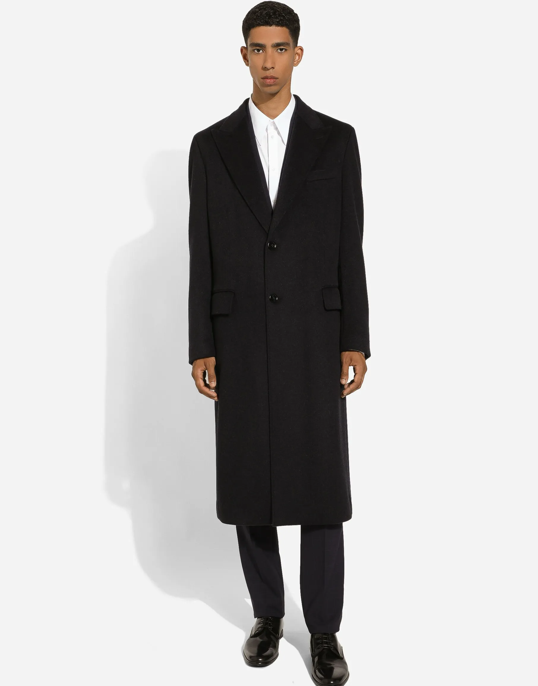 Single-breasted cashmere coat