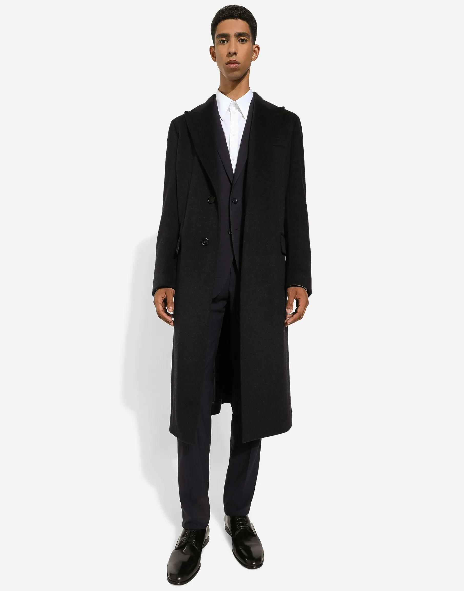 Single-breasted cashmere coat