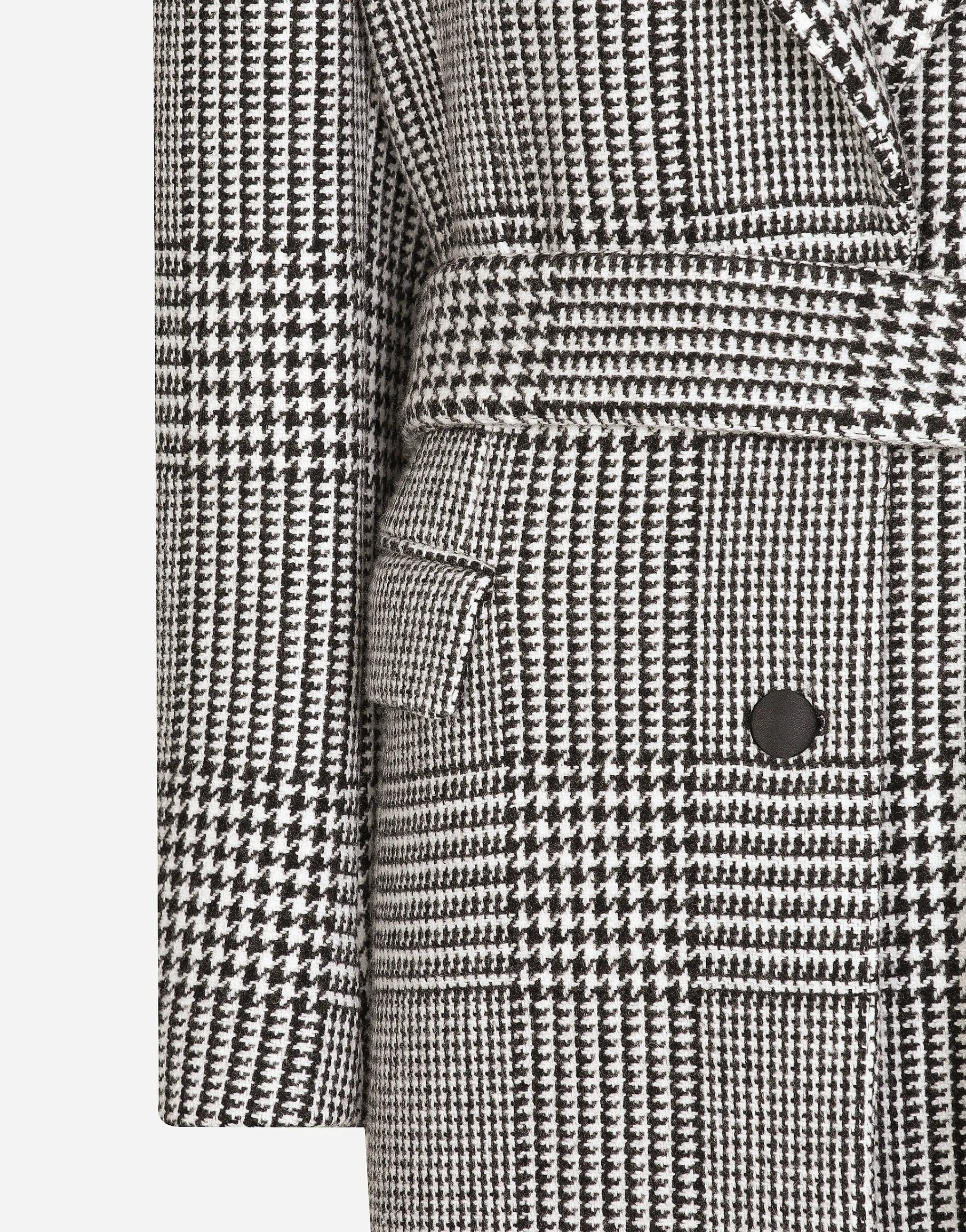 Single-breasted houndstooth check coat with belt