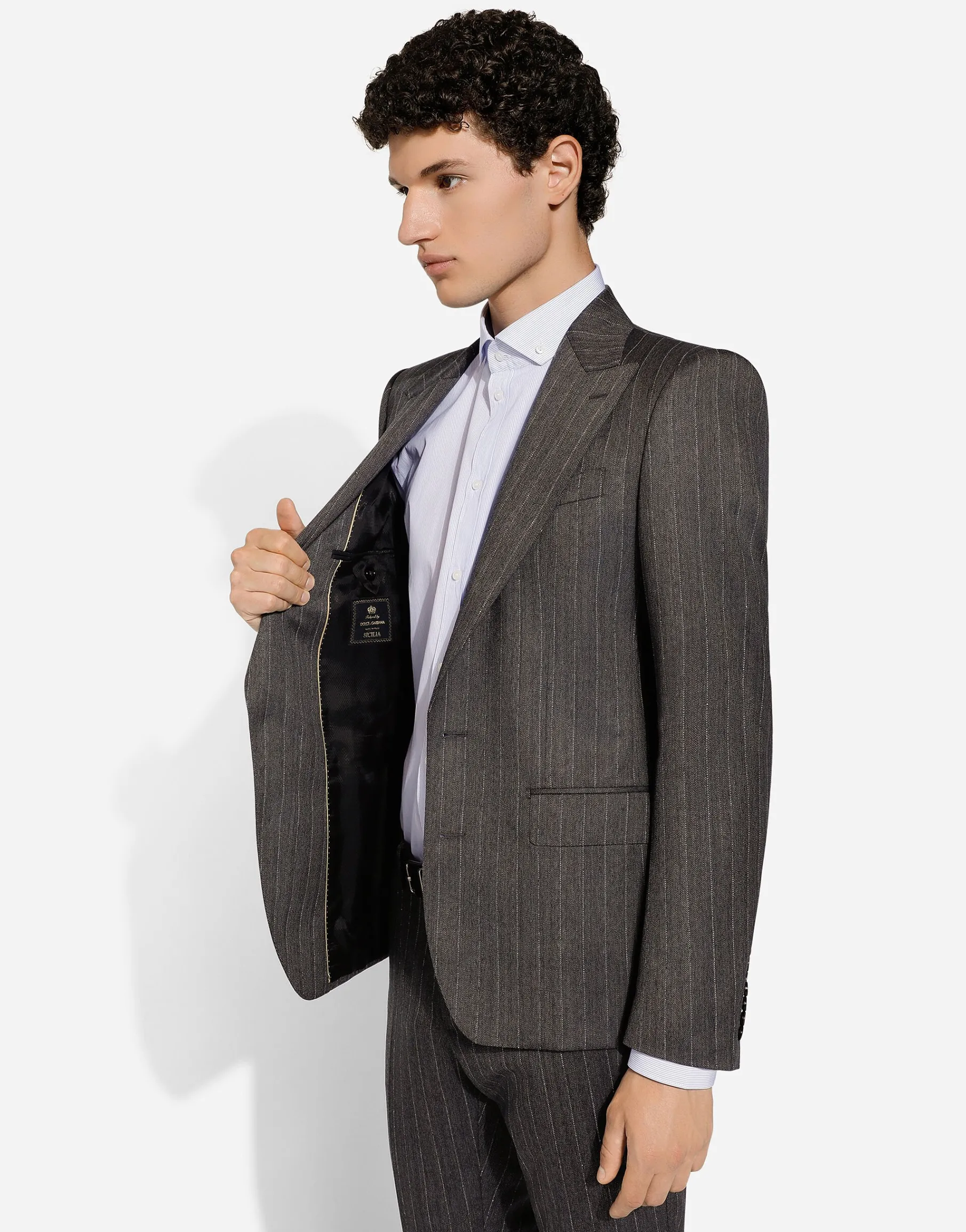 Single-breasted Sicilia-fit suit