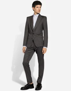 Single-breasted Sicilia-fit suit