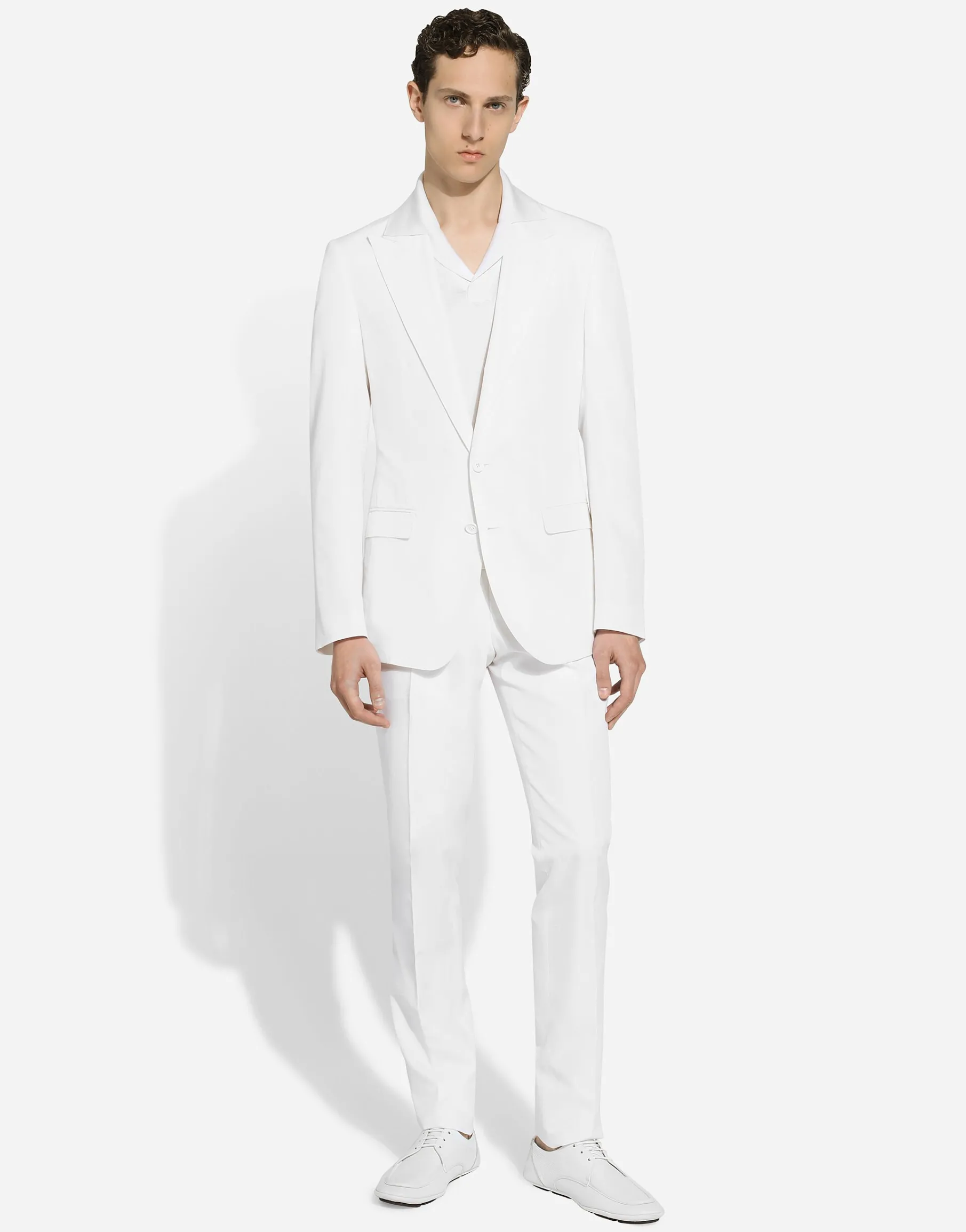 Single-breasted Taormina-fit suit