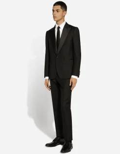Single-breasted tuxedo suit