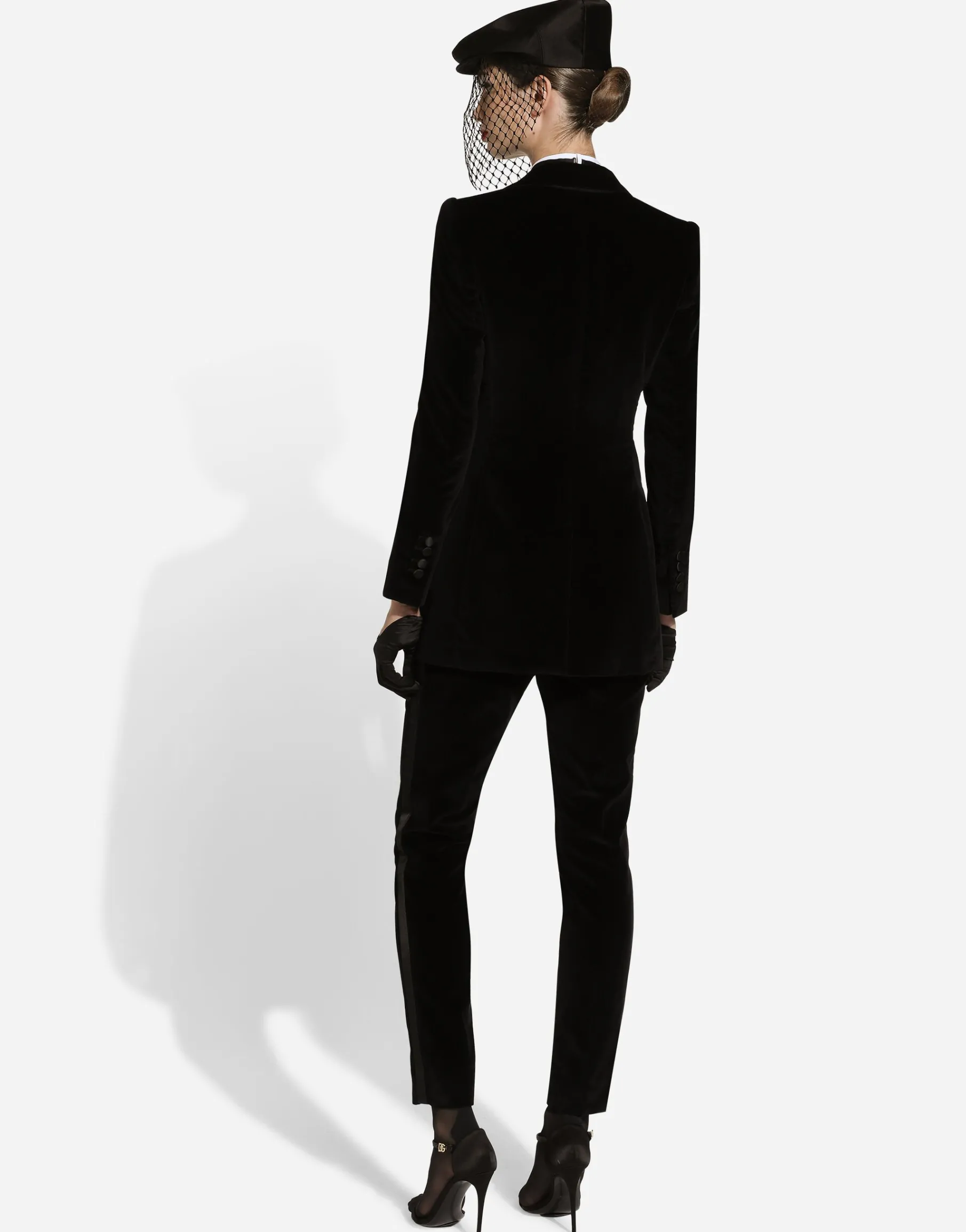 Single-breasted velvet Turlington tuxedo jacket