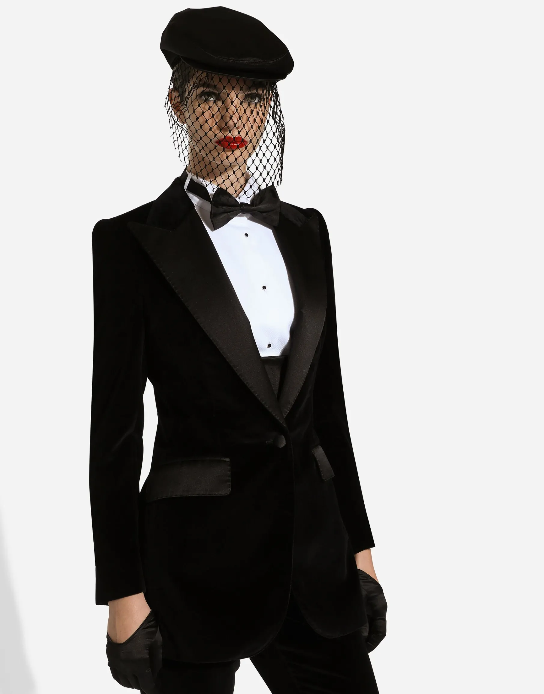 Single-breasted velvet Turlington tuxedo jacket