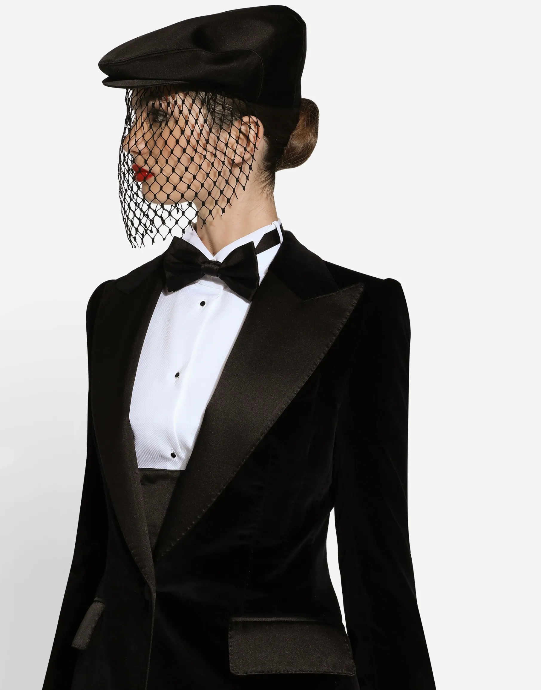 Single-breasted velvet Turlington tuxedo jacket