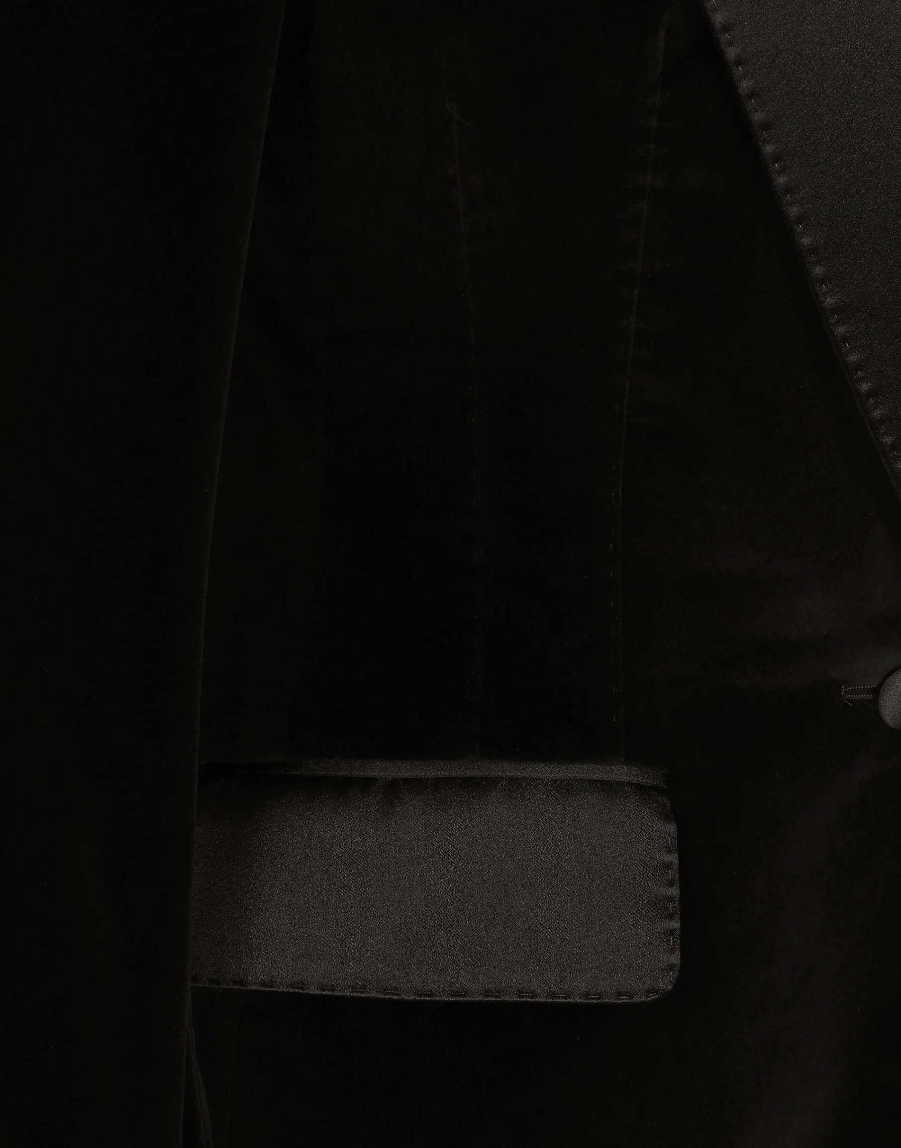 Single-breasted velvet Turlington tuxedo jacket
