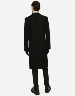 Single-breasted wool coat