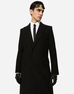 Single-breasted wool coat