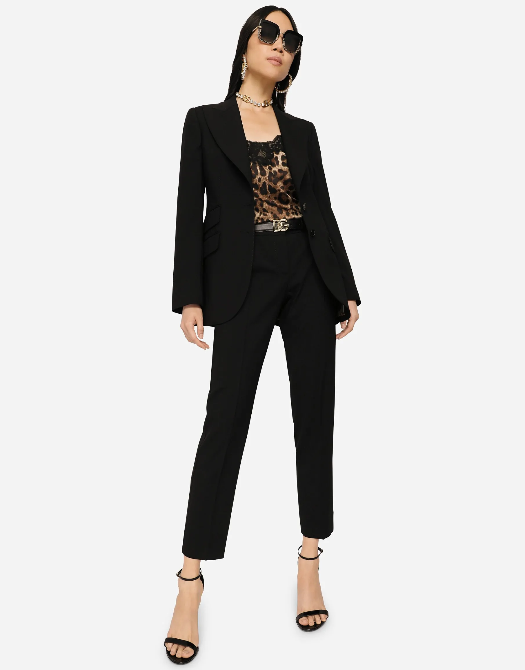 Single-breasted woolen Turlington blazer