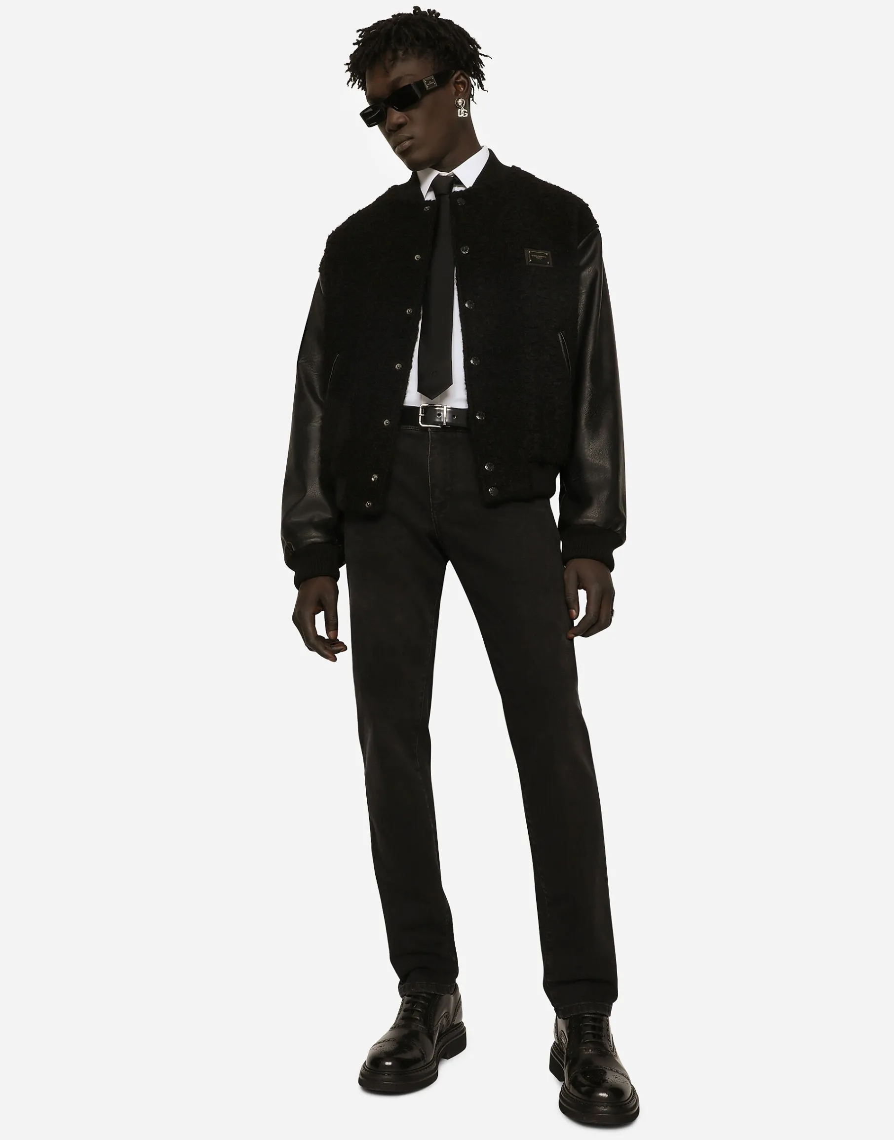 Slim fit stretch denim jeans with subtle abrasions