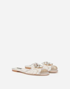 Slippers in lace with crystals