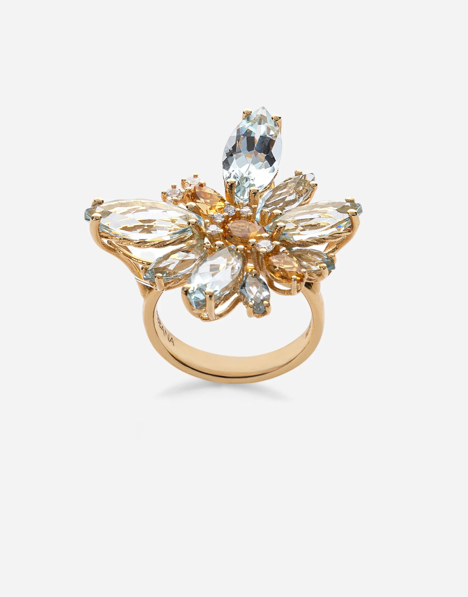 Spring ring in yellow 18kt gold with aquamarine butterfly